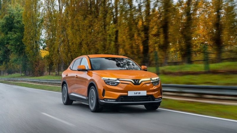 Cho thuê xe VF8 ECO / VF8 PLUS